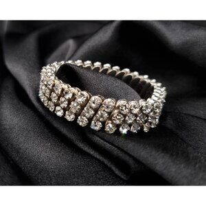 Vintage 1960s Rhinestone Stretch Bracelet